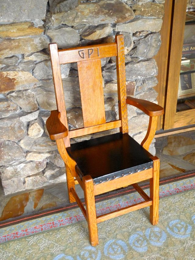 Classic Arts and Crafts