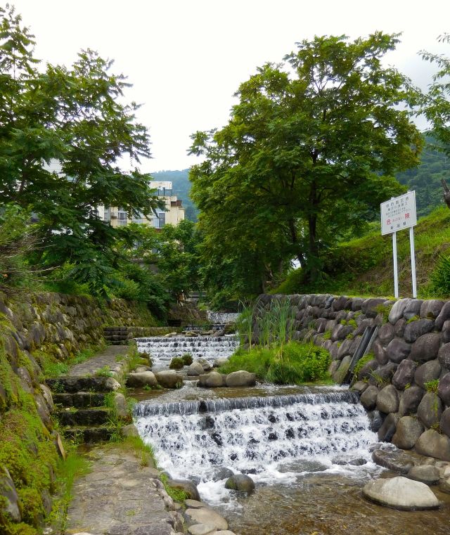 Steps and stones didn't break my bones this day